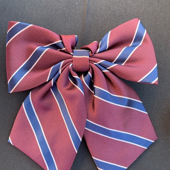 Ladies Tie Accessory - Picture 3 of 3